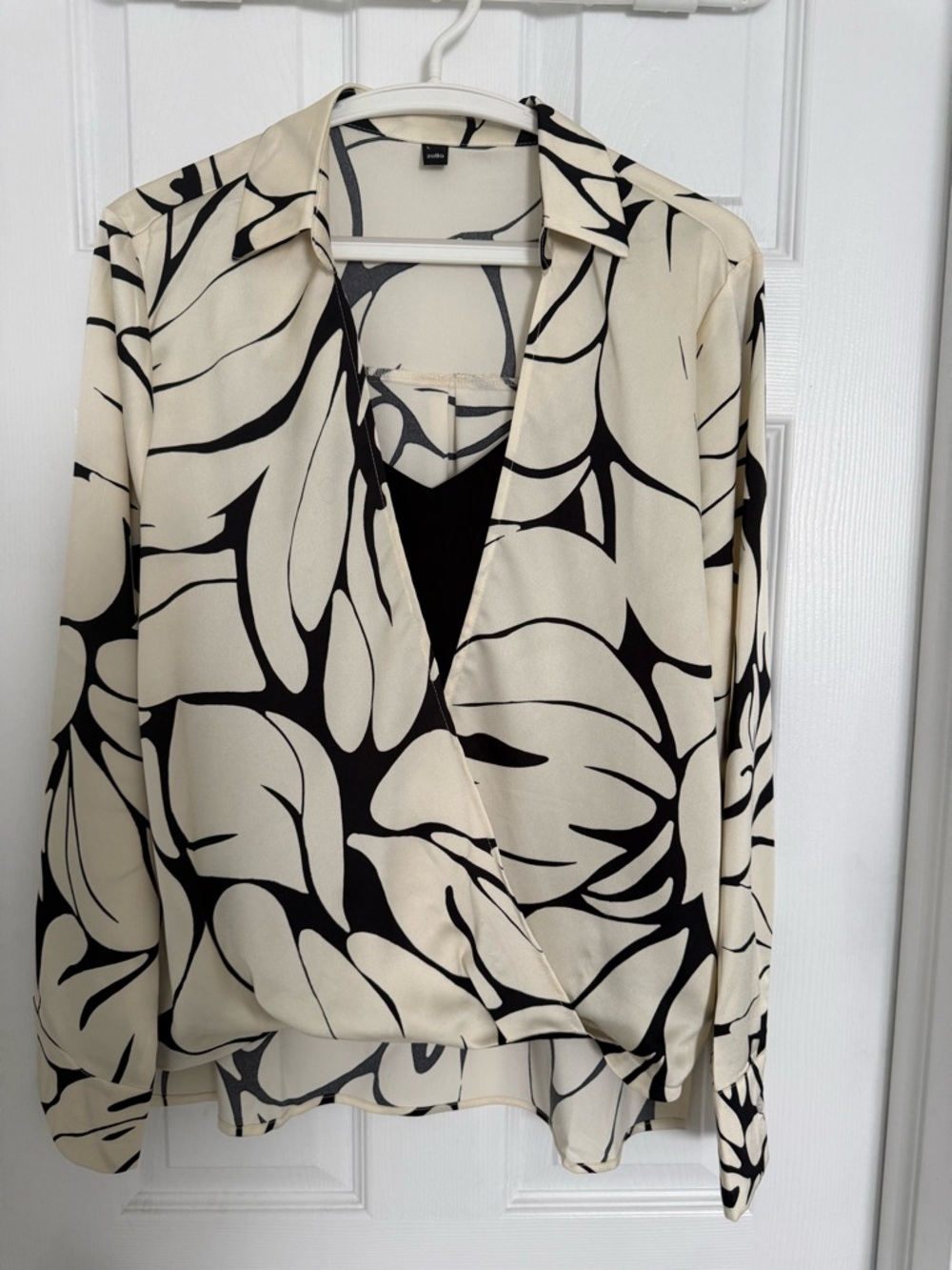 Black & Cream Wrap Blouse - Women's Top  Size L